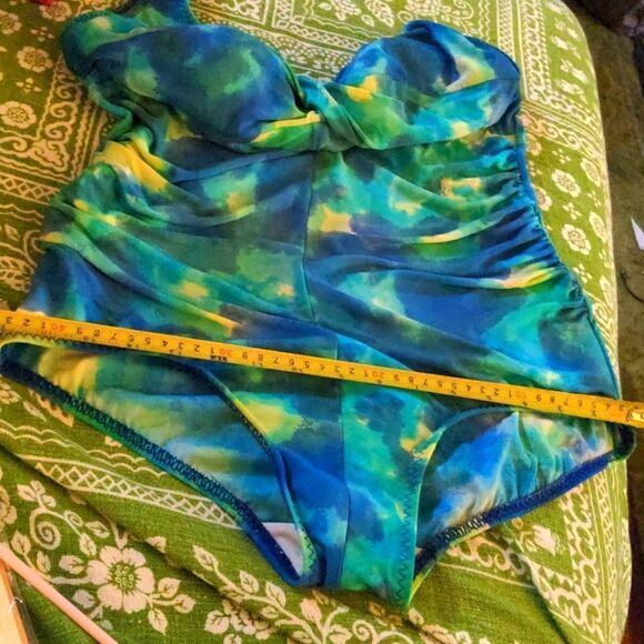 T.H.E. blue tie dye swimsuit - Picture 10 of 12
